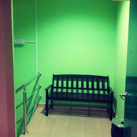 Chicwan Inn Bintulu Exterior photo